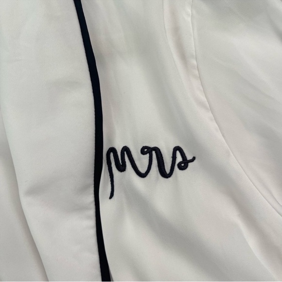 Kate Spade "Mrs." Bridal Robe | White with Black Piping | XS/S - Picture 5 of 9